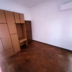 Boundary Road (D19), Terrace #564661401